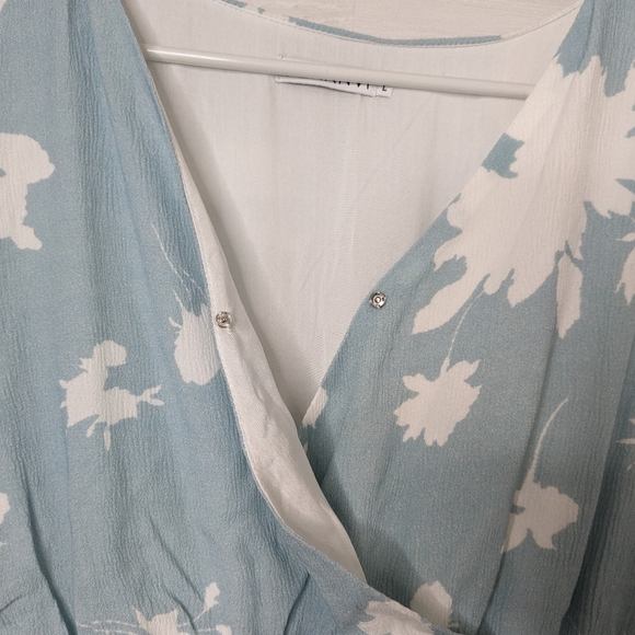 FEHRNVI Juniper Dress Size Large Nursing and bump friendly - Picture 10 of 12